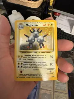 Base Set Pokemon TCG Magneton 9/102 holo VLP - Image 1