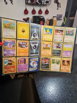 Pokemon Book with Cards Included Pokemon Card - Image 4