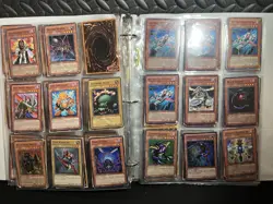 | Yugioh Binder Collection Lot Foils, Rares, Commons Vintage NM-HP 🔥 | - Image 4