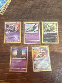 Pokemon TCG 5 Card Lot! Various Holos And Rares #1 - Image 1