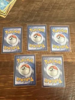 Pokemon TCG 5 Card Lot! Various Holos And Rares #1 - Image 4