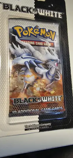 Pokemon Black and White Card Game Booster Pack -sealed, blister- 2011 New - Image 2