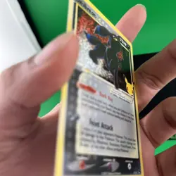 Pokemon TCG Umbreon Gold Star 17/17 Celebrations Classic Collection Holo - Image 4