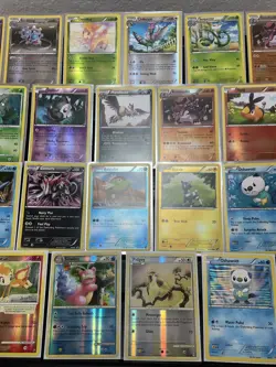 (30) Pokemon Cards Lot WOTC Vtg Holo STAMPED REVERSE Samurott Sceptile Zoroark - Image 3