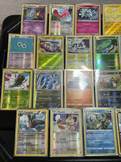 (30) Pokemon Cards Lot WOTC Vtg Holo STAMPED REVERSE Rayquaza Luxio Kangaskhan - Image 2