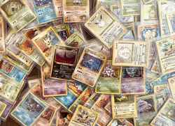 VINTAGE WOTC POKEMON 50 CARD SUPER PACK! 2 HOLO RARES &2 1ST EDS IN EVERY PACK🔥 - Image 1