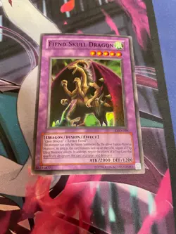 YUGIOH - FIEND SKULL DRAGON - SUPER RARE - UNLIMITED - LOD - LP - Image 1