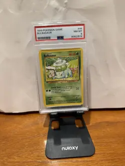 Pokemon TCG Base Set Bulbasaur Card 44/102 Common, PSA 8 - Image 1