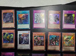 Yugioh 100 Card Lot with 40 Secret Rares, 1st Edition Holofoils, Exodia - Image 3