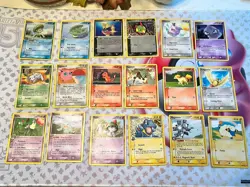 Lot Of 18 Ex Delta Species Era Pokemon Cards - Image 1
