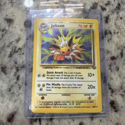 1999 Pokemon TCG Jolteon Jungle Holo 1st Edition Rare Card 4/64 WOTC - Image 3
