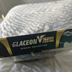 Pokemon TCG - Glaceon V Star Special Collection Boxed Set Trading Cards 2022 - Image 4