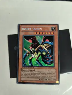 ⭐Yugioh Insect Queen CT1-EN005 Secret Rare Limited Edition Card VTG! DMG - Image 1