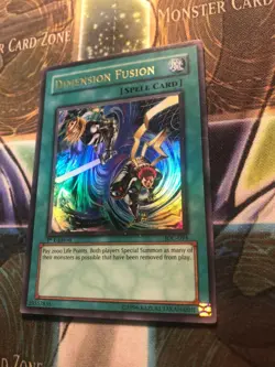 *** DIMENSION FUSION *** 1ST EDITION ORIGINAL (MP) ULTRA RARE IOC-094 YUGIOH! - Image 2