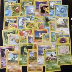 Pokemon Random Vintage Card Lot 30 Cards - Image 1