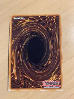 YuGiOh! - Dark Magician (Arkana) 1st Ed Platinum Secret Rare RA04-EN106 - Image 2