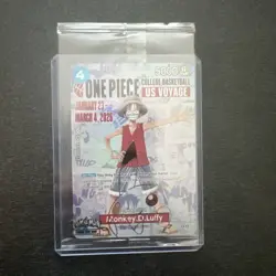 IN HAND MINT CONDITION UNOPENED One Piece College Basketball US VOYAGE card - Image 1
