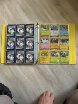 Huge Pokemon Binder Collection Lot! Modern! Vintage! Must See! - Image 4