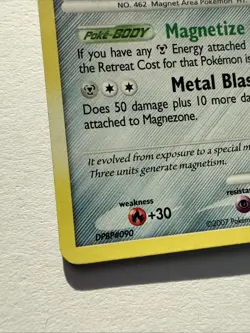 Pokemon TCG Magnezone 8/130 Diamond & Pearl Rare Holo NM/LP Vintage - Image 3