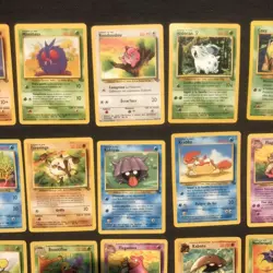 Vtg Pokemon TCG 36 Card Lot FRENCH FRANCAIS- Fossil Jungle Neo Genesis WOTC - Image 4