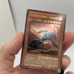 Yugioh Destiny Hero Dasher Ultimate Rare POTD-EN017 Unlimited LP - Image 3