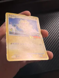 Zapdos 8/16 RUMBLE Stamped Pokemon TCG Card Regular 2009 - Image 2
