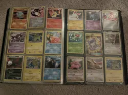 Pokemon Trading Card Game Black and White Album Binder with 127 cards!! - Image 3