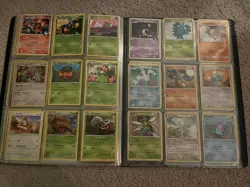 Pokemon Trading Card Game Black and White Album Binder with 127 cards!! - Image 4