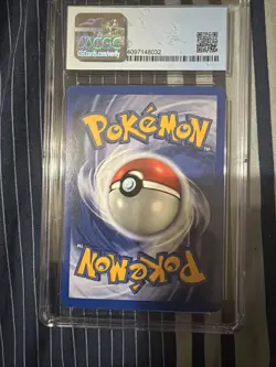 Pokemon TCG Heracross Neo Genesis Holo Card 6/111 Unlimited Rare - Image 2