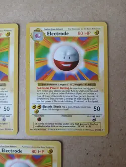 Pokemon TCG Electrode 21/102 Shadowless 3x Card Lot LP Condition - Image 3