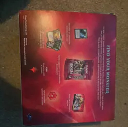 Magic The Gathering Ikoria: Lair of Behemoths Bundle - WOCC7419 - Image 2