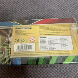 Pokemon TCG: Collectors Chest Tin Trading Card Game Zacian & Zamazenta Collector 820650807053 - Image 3