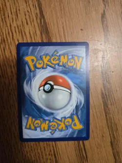 Pokemon TCG Mew 025/025 Celebrations 2021 Secret Rare Gold Card NM/M Condition - Image 2