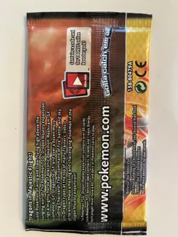 Pokemon Dragon Majesty Reshiram Artwork Sealed Booster Pack - Image 2