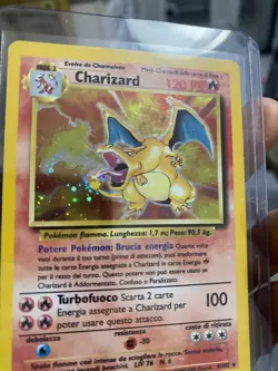 Pokemon Tcg 1999 Charizard Holo (Italian) Base Set #4/102 very lp SWIRL - Image 3