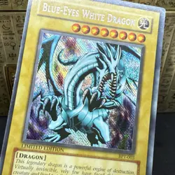 Yugioh Blue-Eyes White Dragon BPT-003 Limited Ed Secret Rare Reverse Foil MP - Image 3