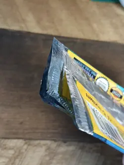 Base Set Unlimited 1999 Booster Pack Blastoise EMPTY WOTC Pokemon NO CARDS TCG - Image 3