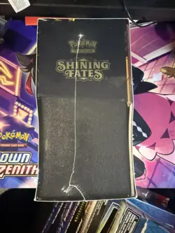 Pokemon TCG - Shining Fates Elite Trainer Box (ETB) (New & Sealed) - Image 4
