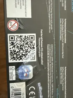 Pokemon TCG Black Bolt S&V Elite Trainer Box ETB New/Sealed *Tear In Shrink* - Image 3