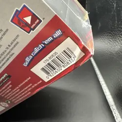 POKEMON TCG Sword & Shield Battle styles Red ELITE TRAINER BOX New *Corner Dent* - Image 4