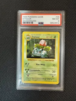 Pokemon TCG Ivysaur Base Set, Shadowless Card 30/102 PSA 8 - Image 1