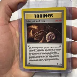 Mysterious Fossil Non-Holo Common 109/110 Pokemon TCG Legendary Collection NM/MT - Image 2