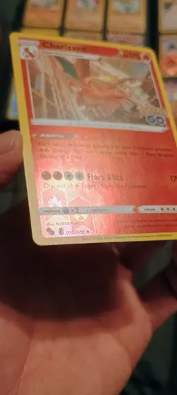 Charizard 010/078 Pokemon GO Reverse Holo - Image 3