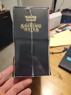 Pokemon TCG Shining Fates Elite Trainer Box - 29080817 820650808173 - Image 4