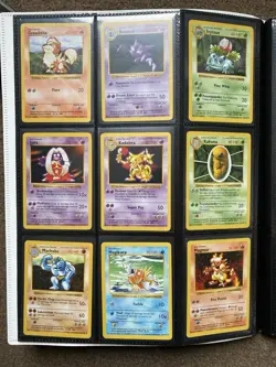 Complete SHADOWLESS Base Set Played-Near Mint Condition 102/102 Pokemon Cards - Image 4