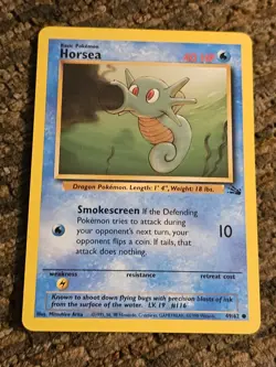 Horsea 49/62 Pokemon TCG Fossil Vintage WOTC Card Regular (Light Play) 1 - Image 1