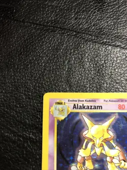 B6 Pokemon TCG Alakazam Base Set Holo Card 1/102 Unlimited Holo Rare - Image 2