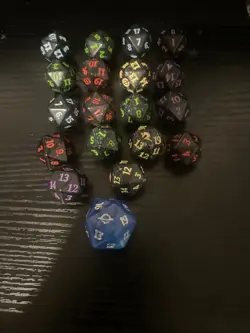 MTG d20 Spindown Dice Lot of 19 Various Sets and Colours - Image 1