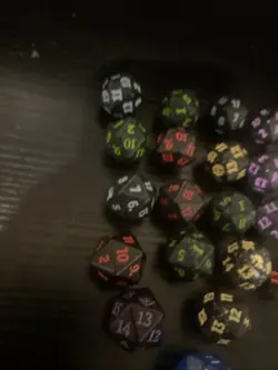 MTG d20 Spindown Dice Lot of 19 Various Sets and Colours - Image 3