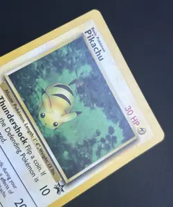 Pokemon Pikachu 027 Black Star Promo Holo wotc LP/NM - Image 4